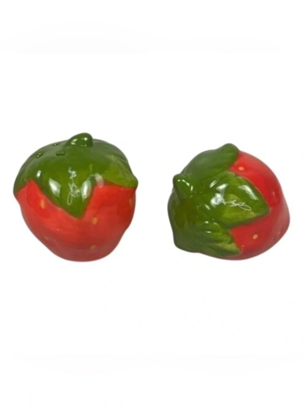 Strawberry‎ Dolly Parton Ceramic Salt and Pepper Shaker Set of 2 Cottagecore